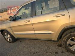 جیپ گراند شیرۆکی